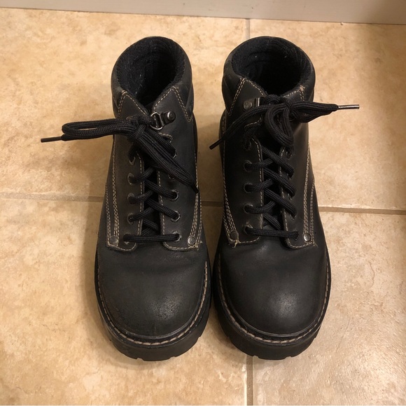 Vintage Y2K skechers tredds lug sole boots - Picture 2 of 13